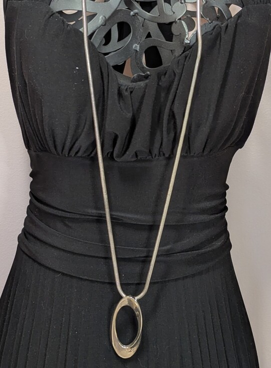 Soho Designs Jewelry - Soho Design VTG SilverTone Long SnakeChain Open Oval Pendant Necklace + FREE GIF